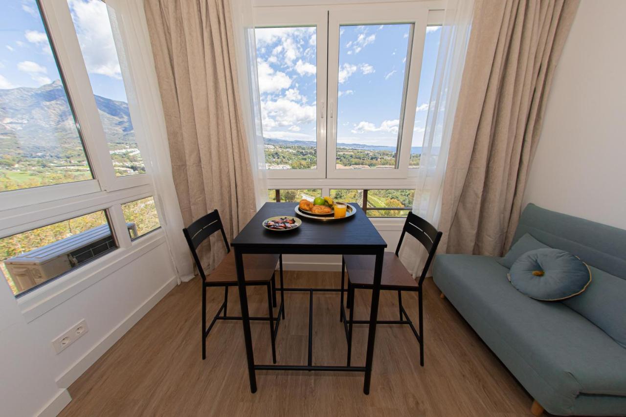 Modern Apartment With Stunning Views Marbella Exterior photo